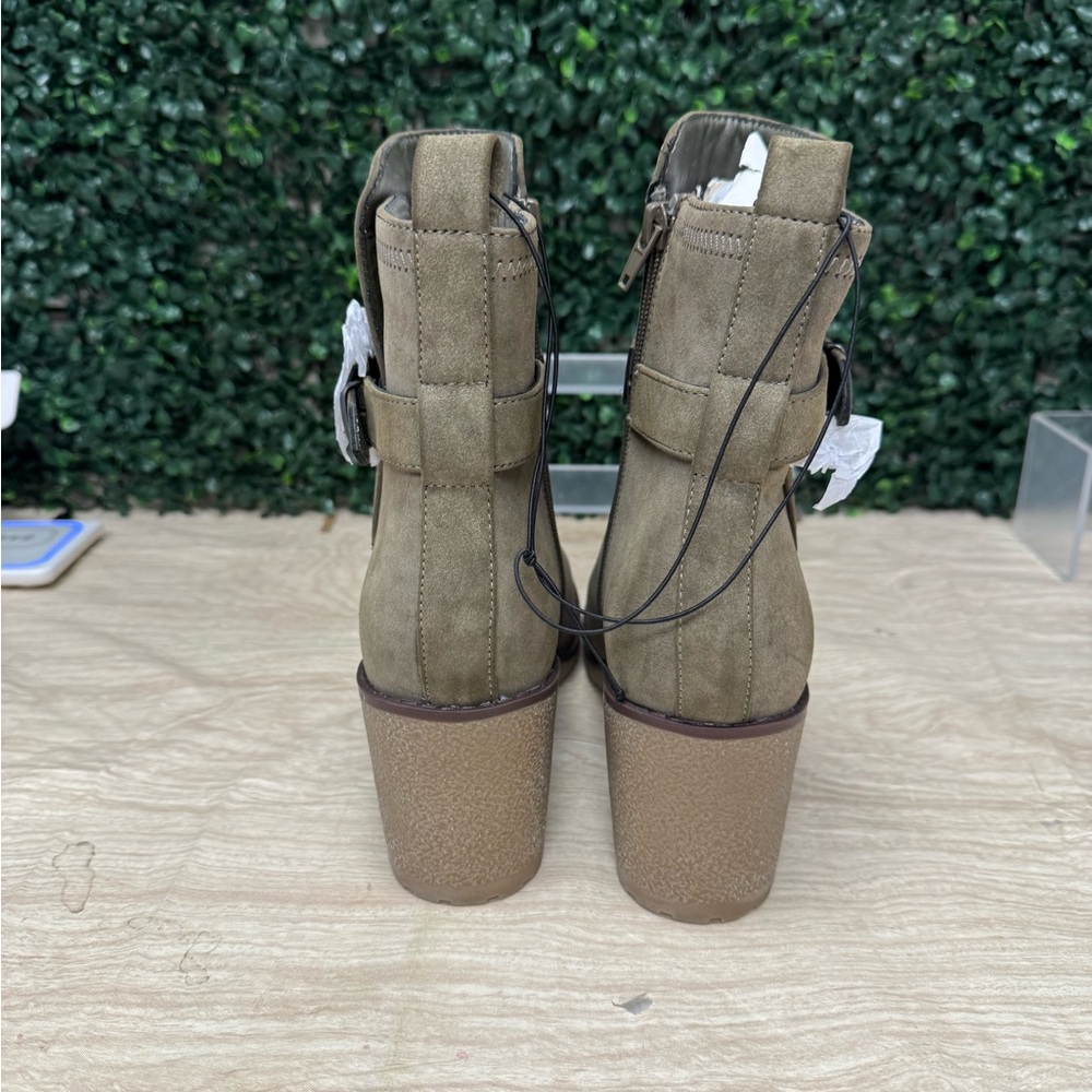 MIA Leona Heeled Bootie - W8.5 - Picture 6 of 11